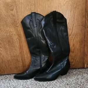 Carly Jean Los Angeles Black Over the Knee Boots